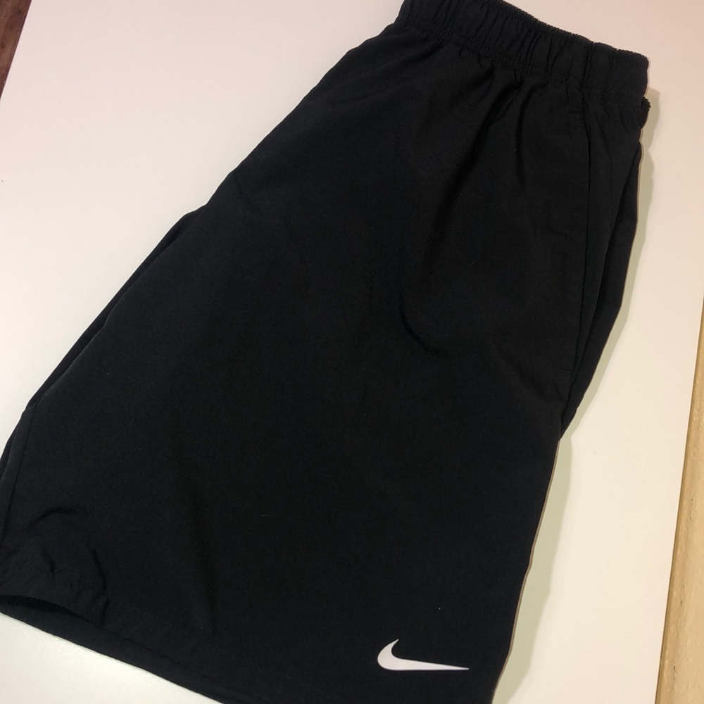 Men’s Nike DRI-FIT shorts size Medium